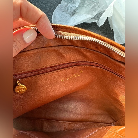 CHANEL triple C - rare vintage BROWN LOGO MESSENGER BAG - Picture 8 of 15